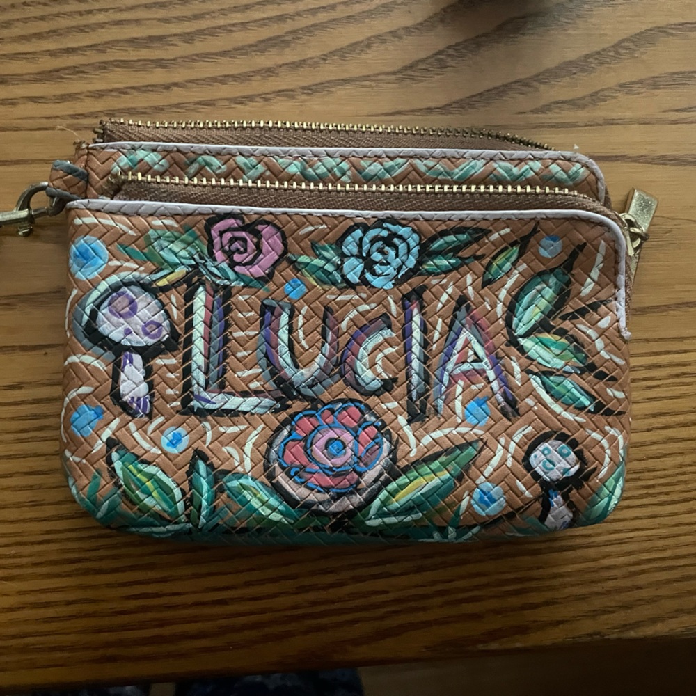 Meet your Posher, Lucia